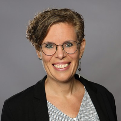 Christine Uhlmann †